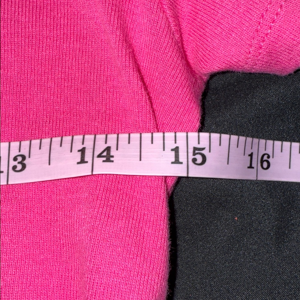 π€BARBIE PINK CROP TOP SIZE Sπ€ - Picture 4 of 7